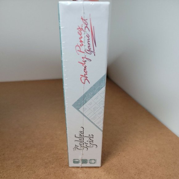 NEW The Golden Girls Shady Pines Board Game Set Checkers & Bingo Factory SEALED - Picture 4 of 8